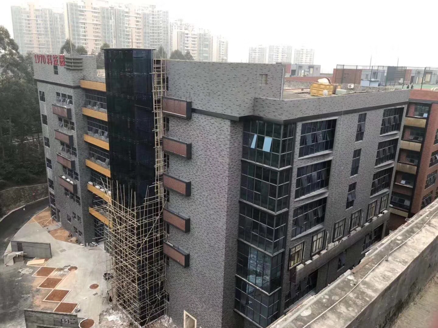 深圳龙华区1970科技小镇改造项目